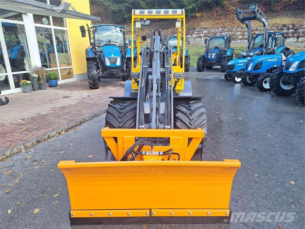 Eurotrac W12 F FEL`s