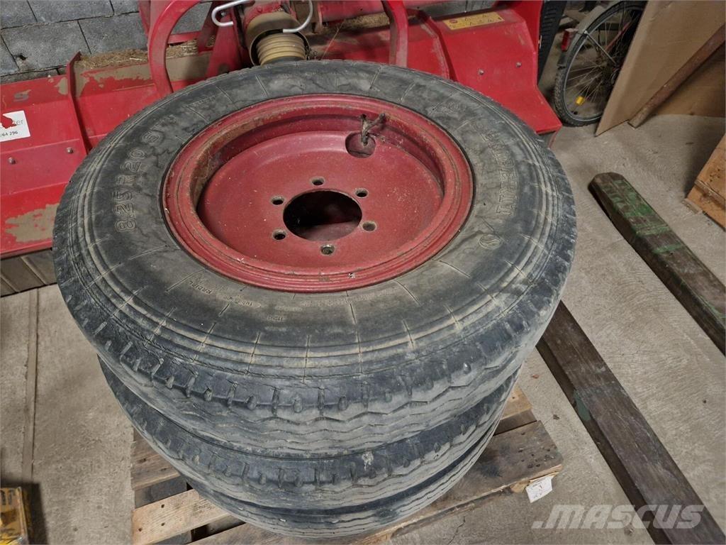Fulda 8.25-20 Tyres, wheels and rims