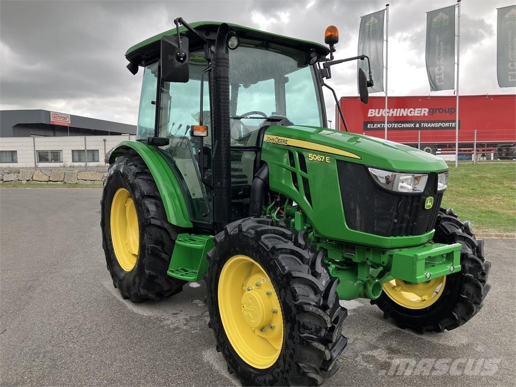 John Deere 5067E Tractors