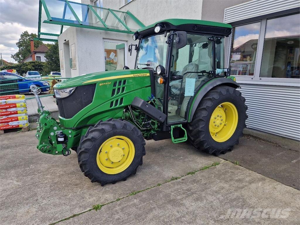 John Deere 5075 GF Tractors