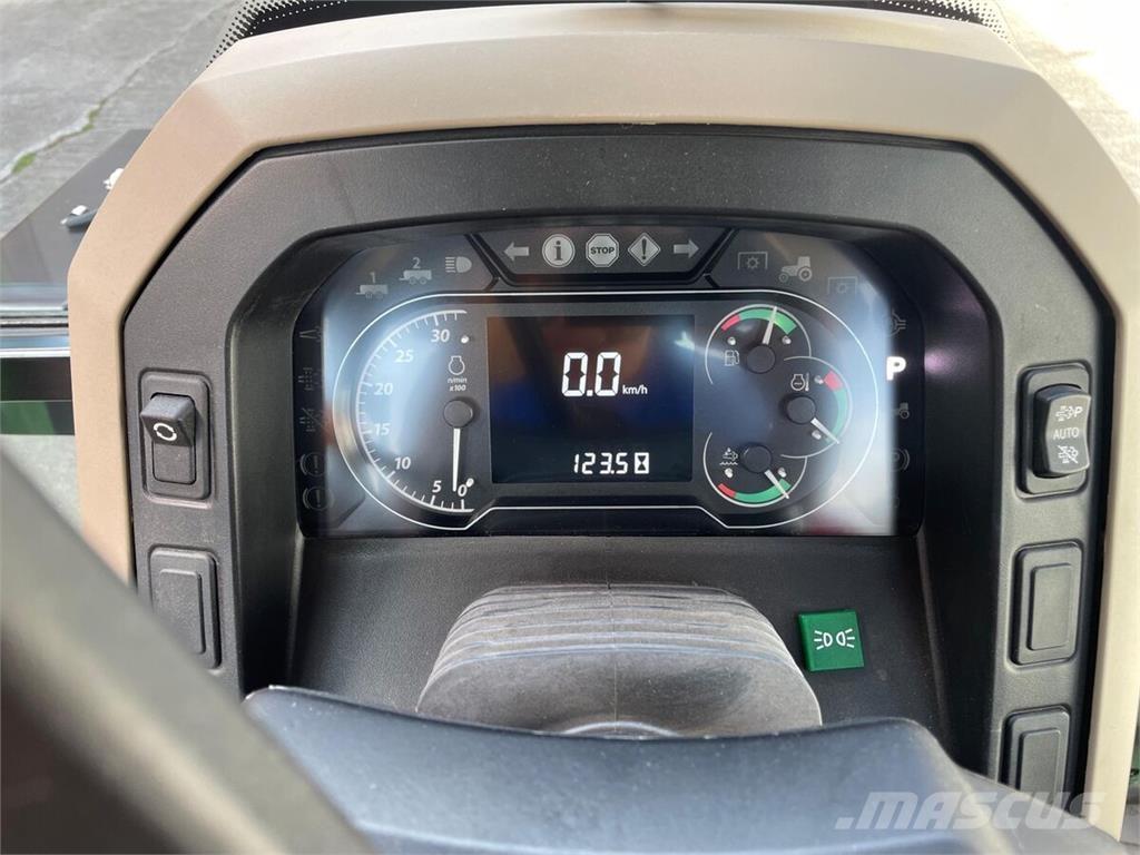 John Deere 5100M Tractors