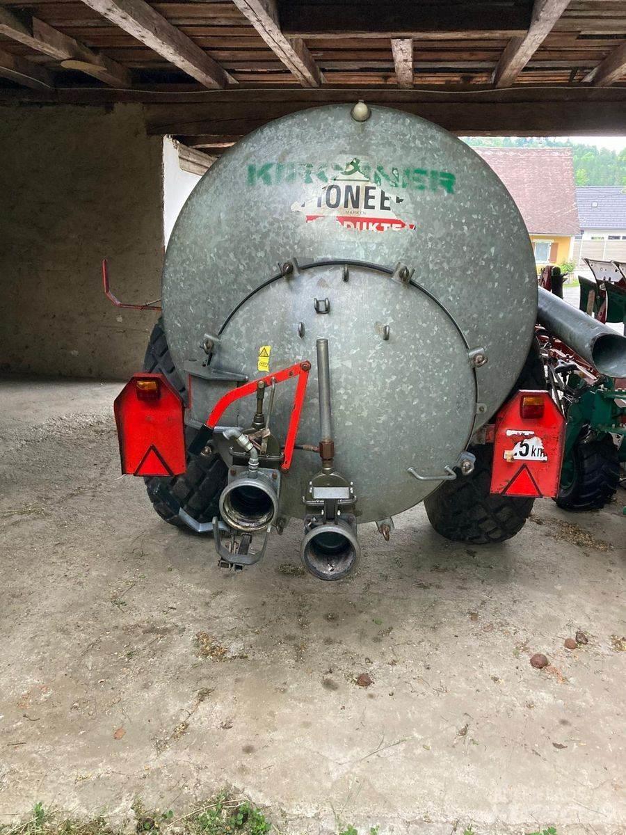 Kirchner T 8000 Slurry tankers