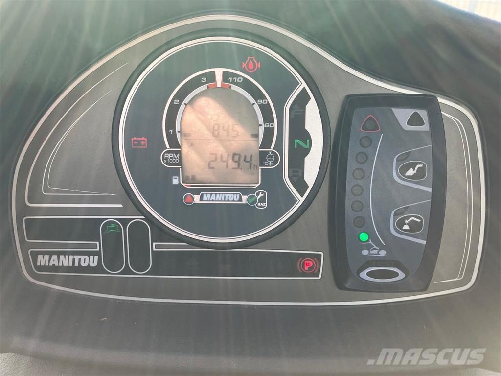 Manitou MLT625 Telescopic handlers