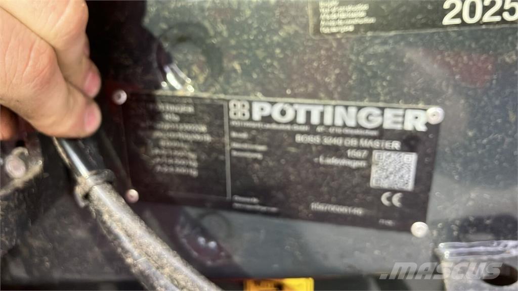 Pöttinger  Self loading trailers