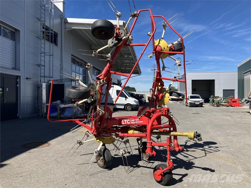 Pöttinger HIT 69 NZ Rakes and tedders