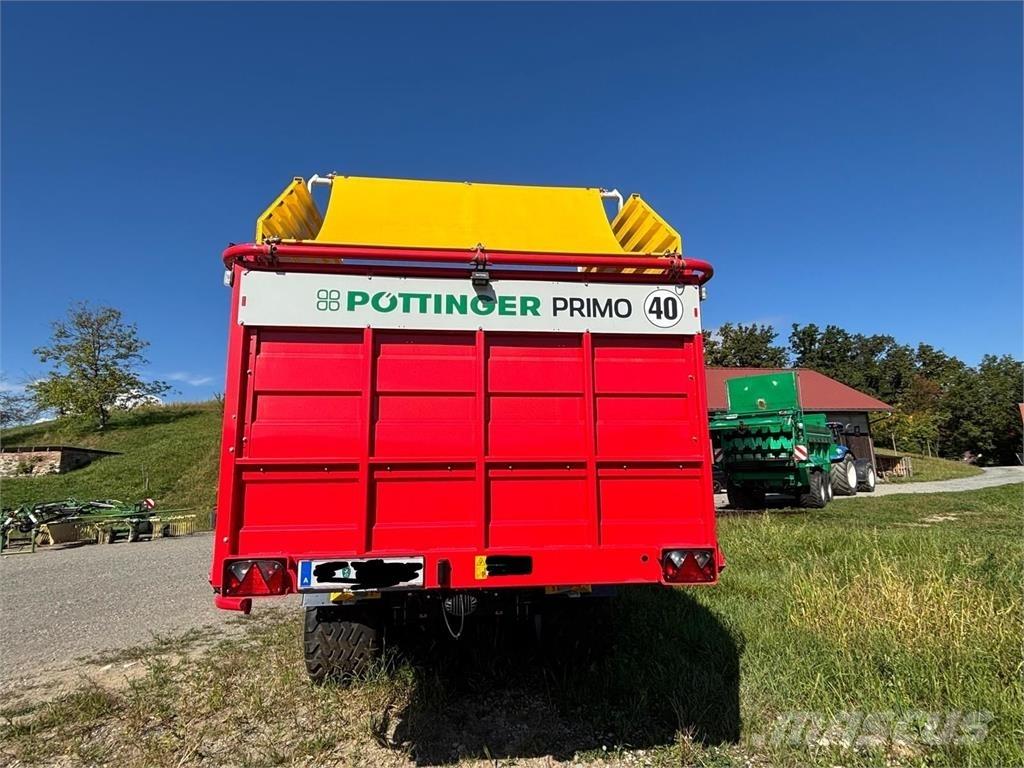 Pöttinger Primo 501 Self loading trailers