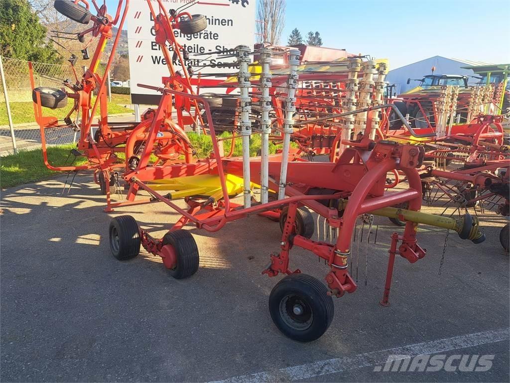 Pöttinger Top 421 N Swathers