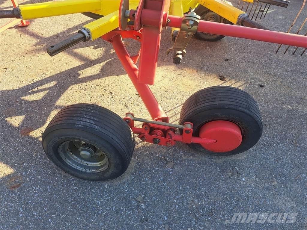 Pöttinger Top 421 N Swathers