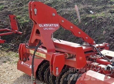 Quivogne Gladiator Farming rollers