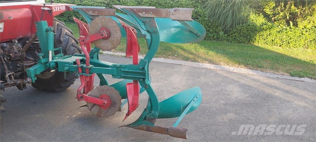 Regent 2 Schar Conventional ploughs