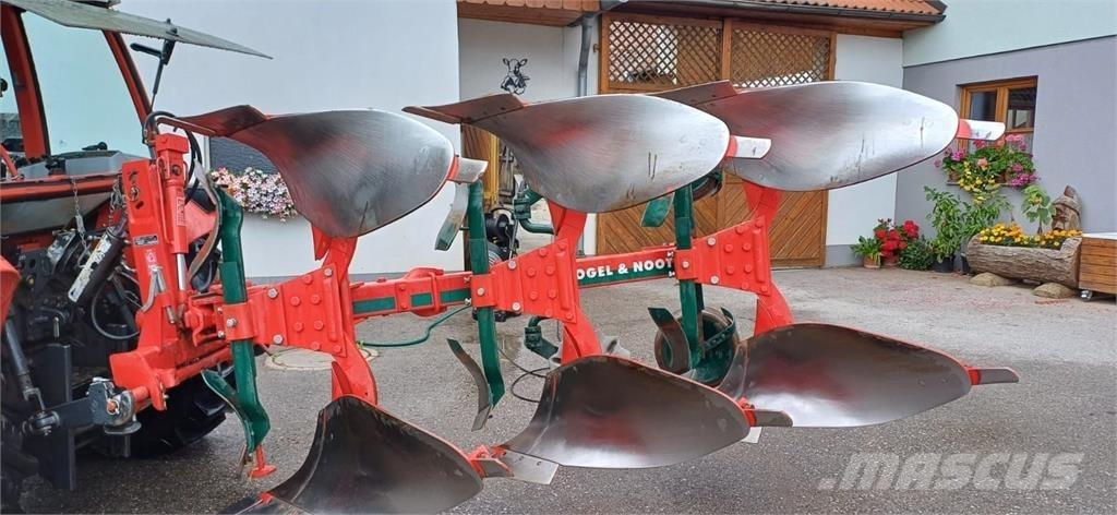 Vogel & Noot LM 850 Conventional ploughs