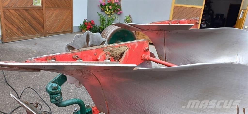 Vogel & Noot LM 850 Conventional ploughs