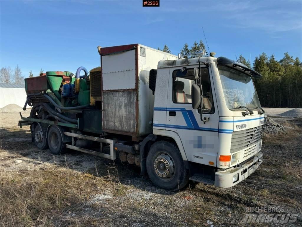 Volvo FL10 Flatbed/Dropside trucks