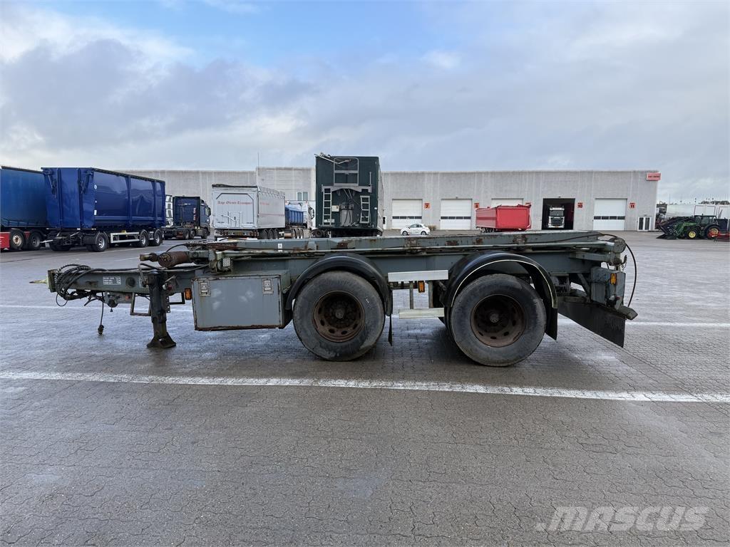 Nopa Hejselad Tipper trailers