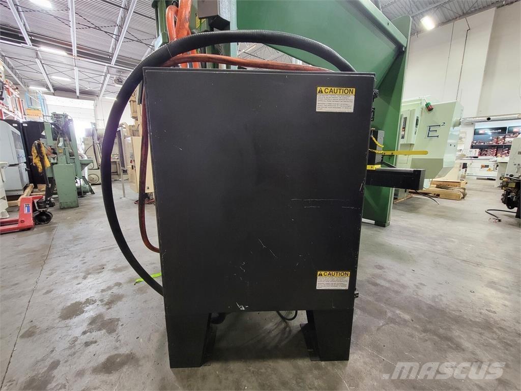  CINCINNATI 90CB x 8 Other