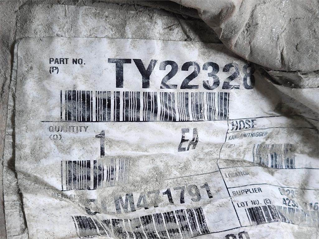 John Deere TY22328 Other components
