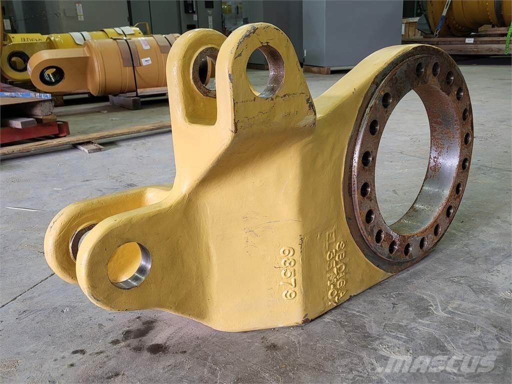 Komatsu 58E-00-02440 Articulated Haulers