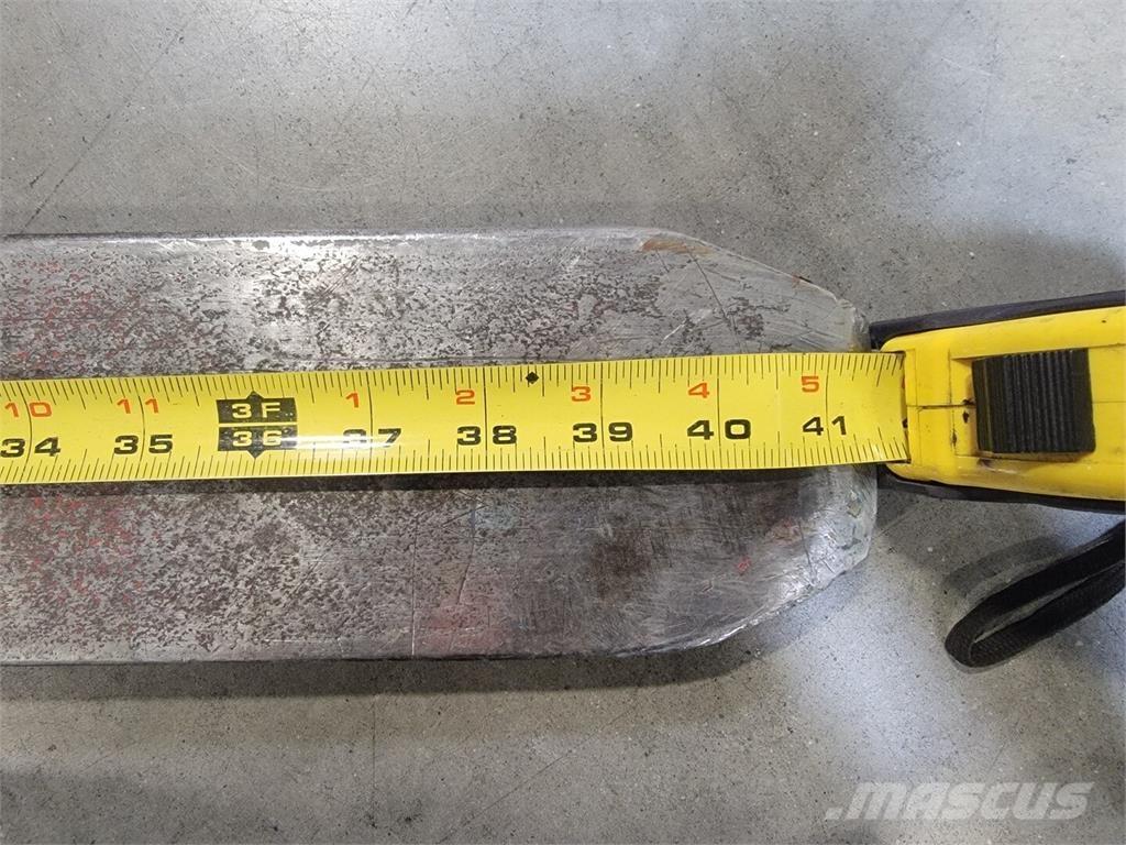 Raymond 425-C40QM Other