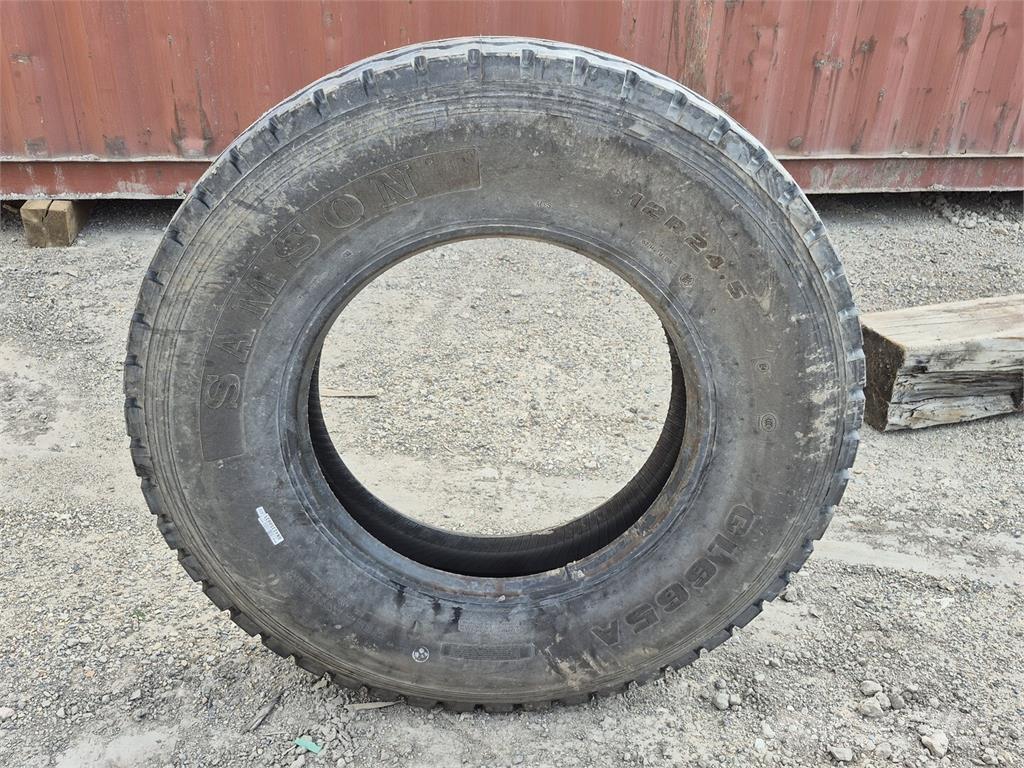 Samson GL665A 12R24.5 Tyres, wheels and rims