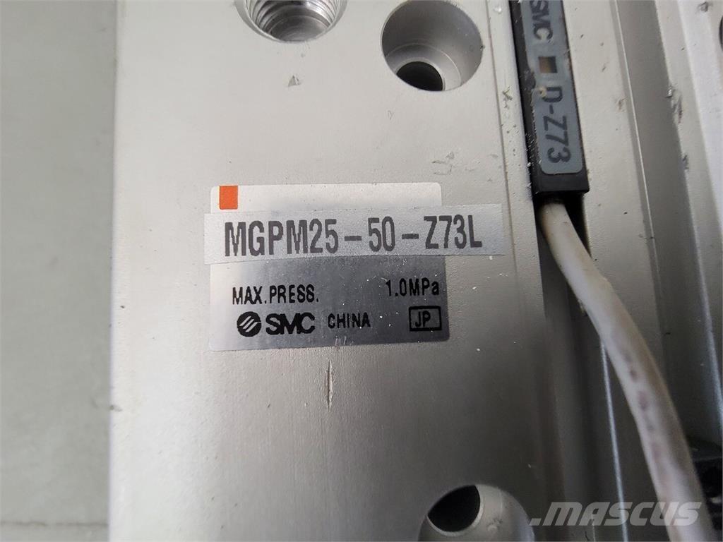 SMC MGPM25-50-Z73L Other components