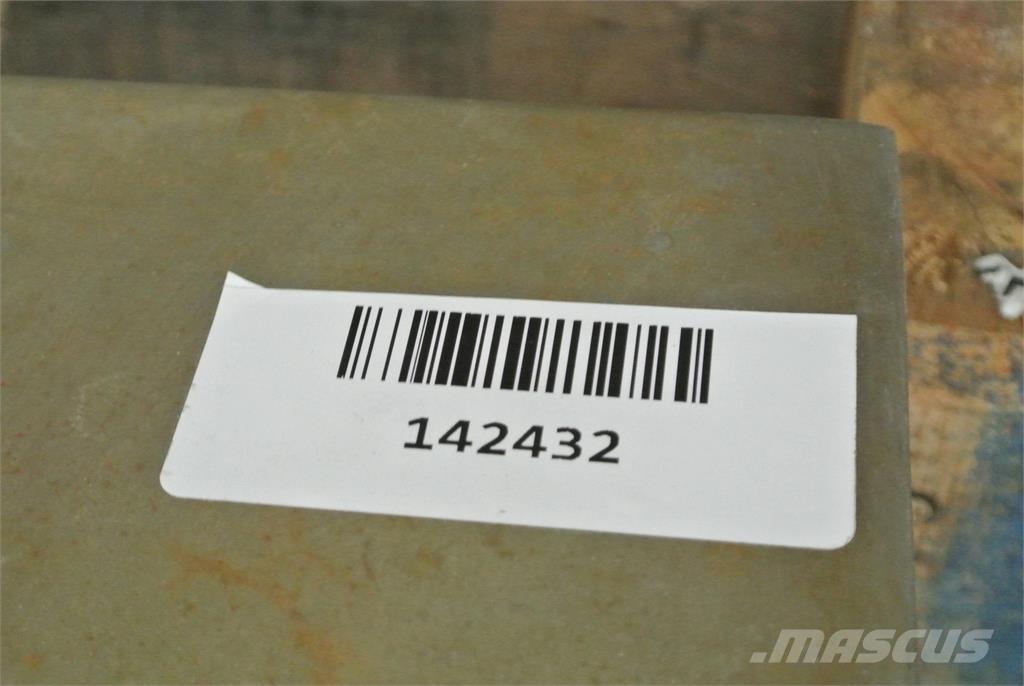  SQUARE D YBM4282 Other