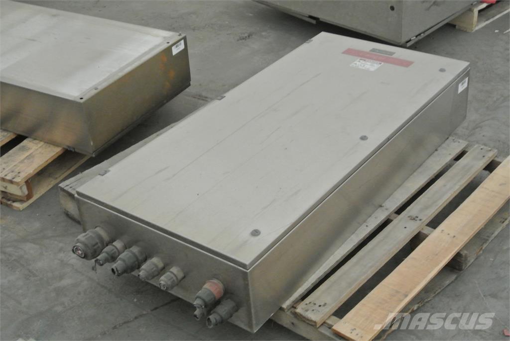  SQUARE D YBM4282 Other