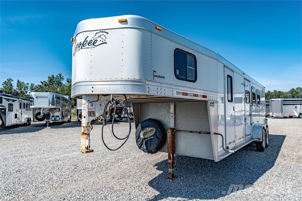 Cherokee XT300 Animal transport semi-trailers