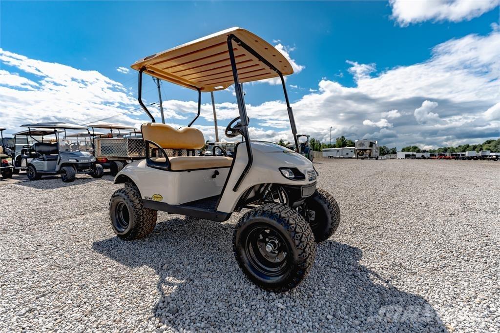 E-Z-GO TXT-GAS Golf carts