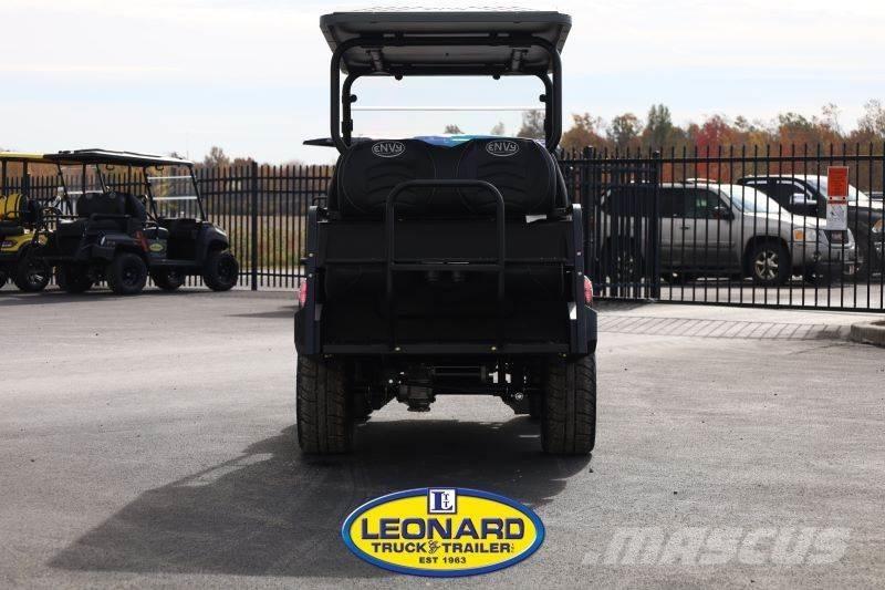  eNVy NV-4 Golf carts