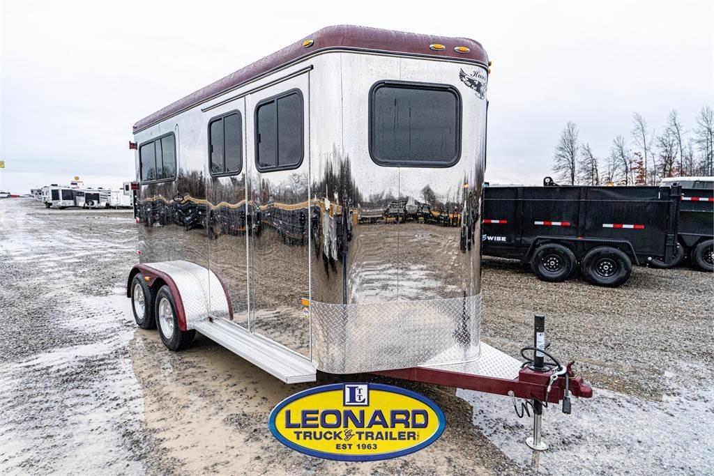 Hawk 100E Livestock carrying trailers