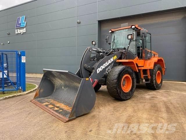Develon DL250-5 Wheel loaders