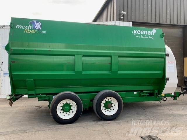 Keenan MF380 Mixer feeders