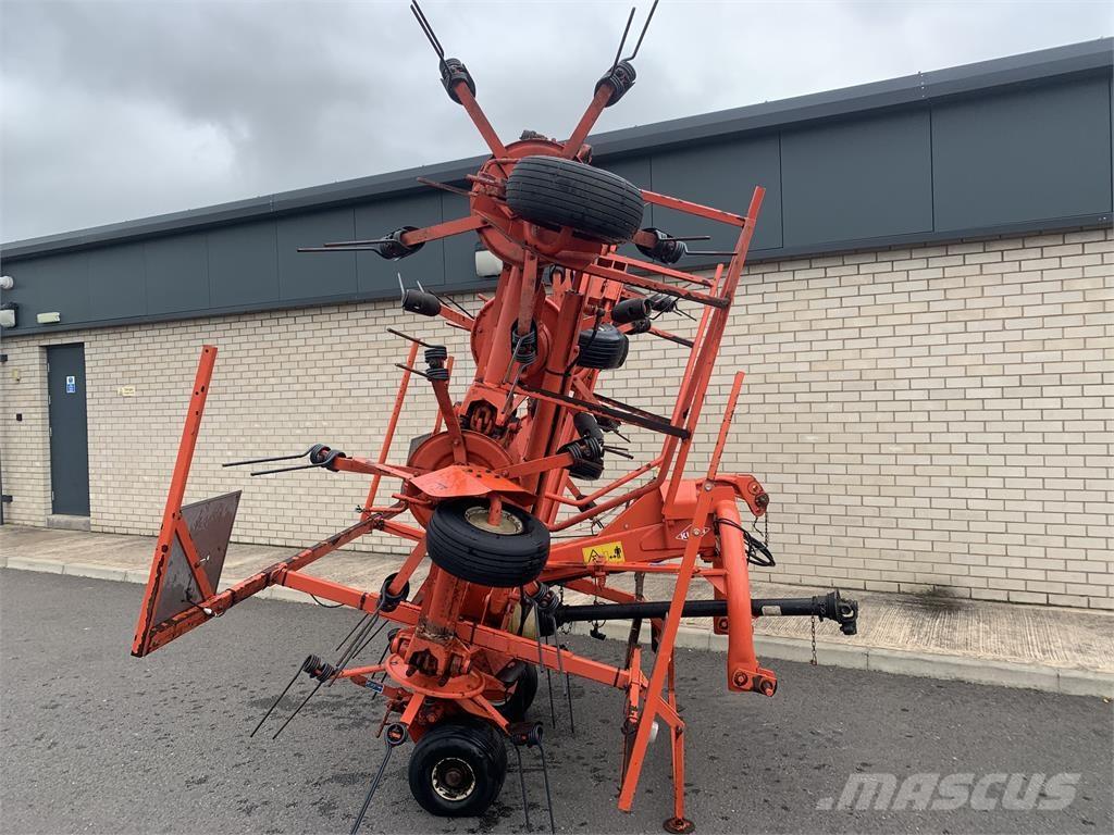 Kuhn GF 7601 MH Rakes and tedders