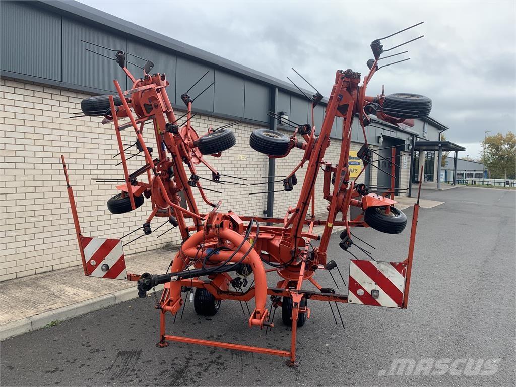 Kuhn GF 7601 MH Rakes and tedders