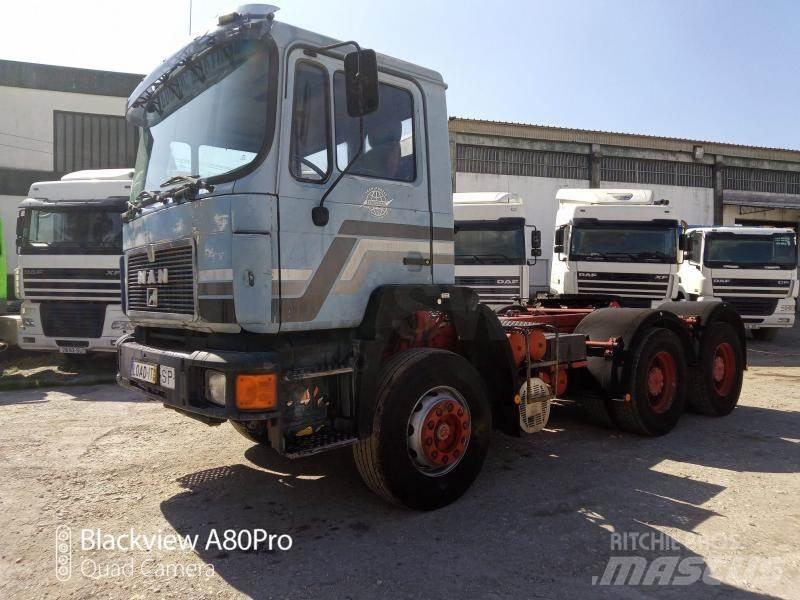 MAN 23.362 Truck Tractor Units