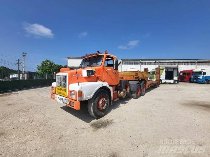 Volvo N12 Flatbed/Dropside trucks