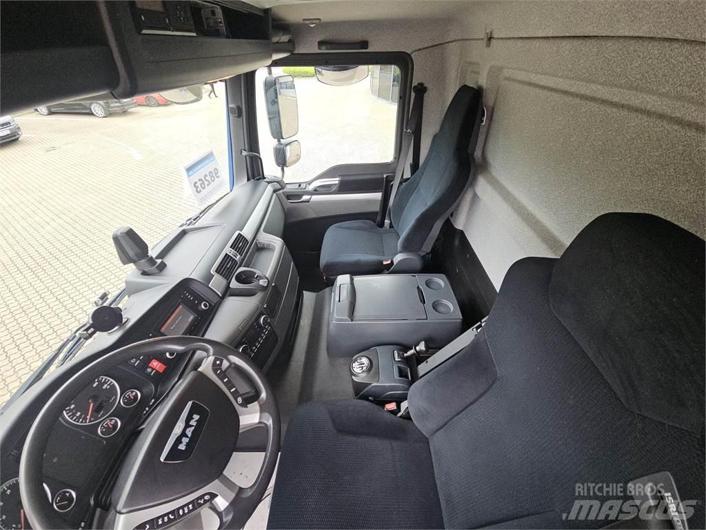 MAN TGM 18.290 Van Body Trucks