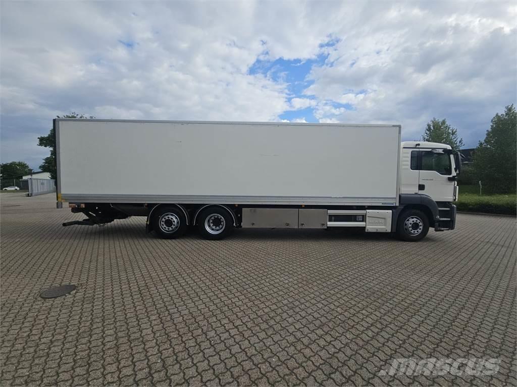 MAN TGS 26.420 Van Body Trucks