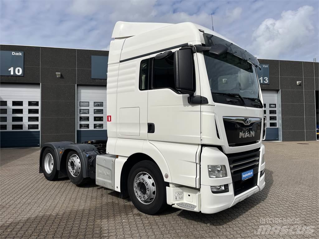 MAN TGX 26.470 6x2-2 Truck Tractor Units