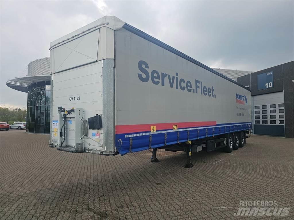 Schmitz Cargobull 13,60 Curtainsider semi-trailers