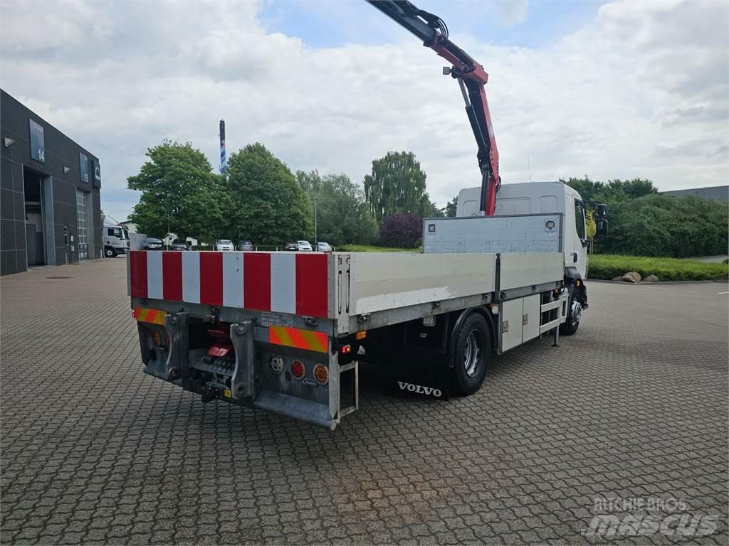 Volvo FL250 Crane trucks