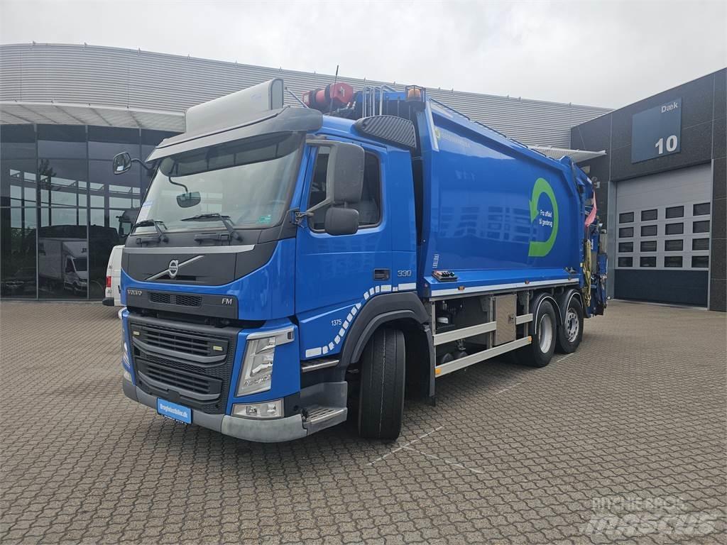 Volvo FM330 6x2-4 Other trucks