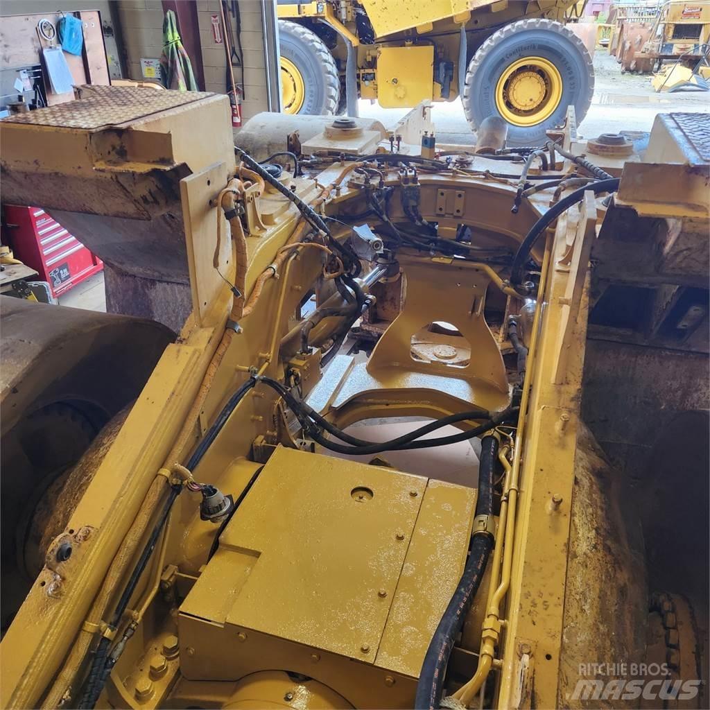 CAT 826H Other
