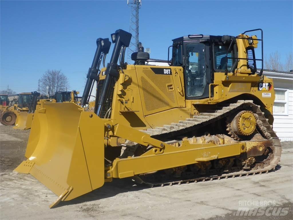 CAT D8T Crawler dozers