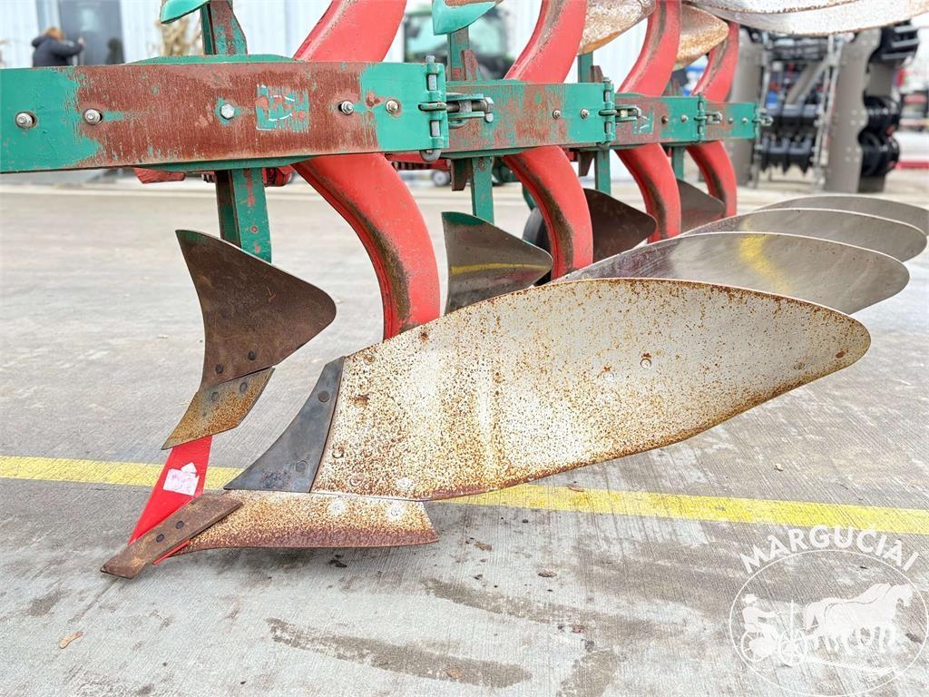 Kverneland 4 korpusų Other farming machines