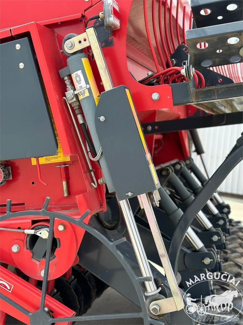 Tume Titan 3000, 3 m. Other farming machines
