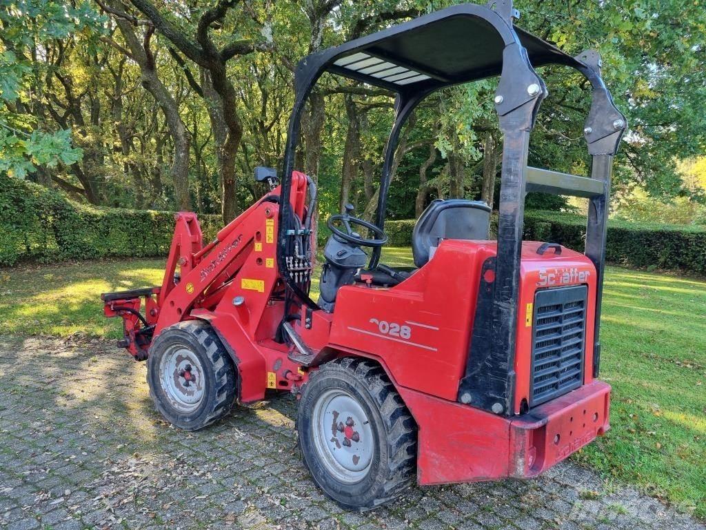Schäffer 2028 Mini loaders