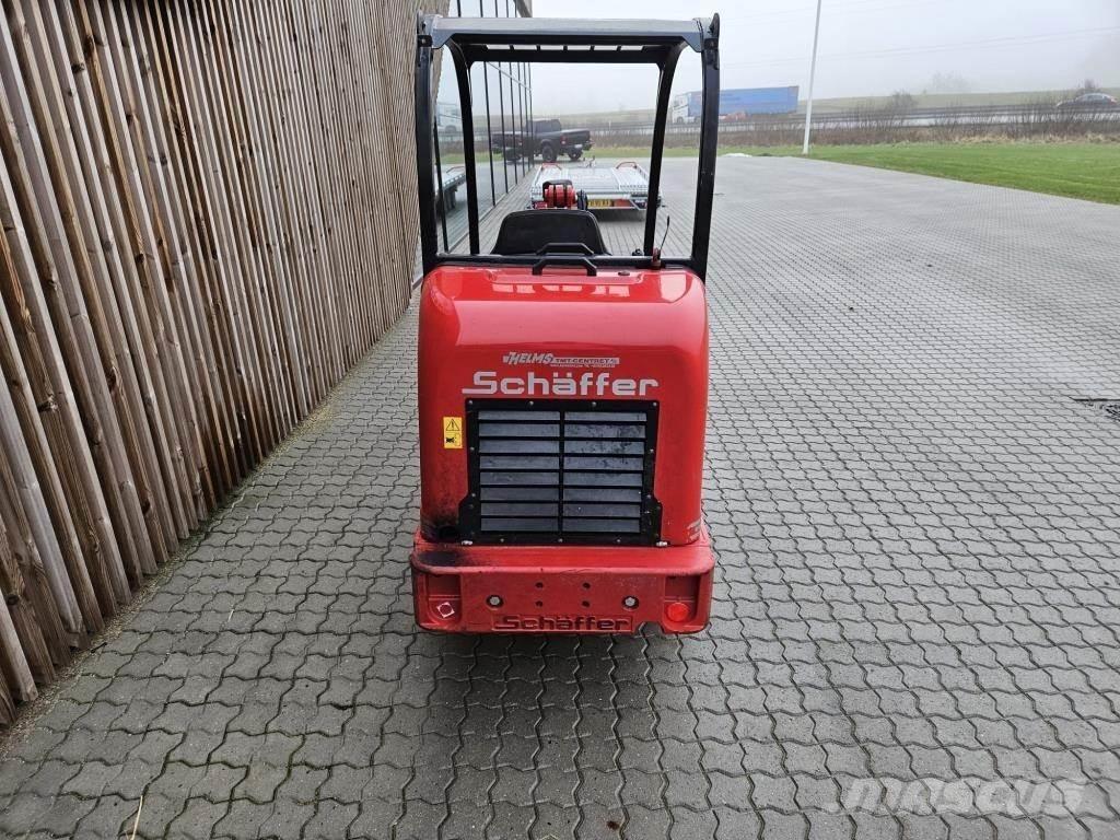 Schäffer 2428 SLT Mini loaders