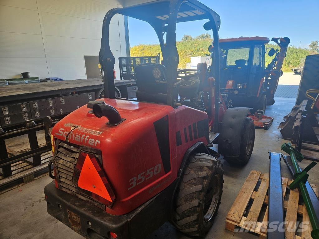 Schäffer 3550 Mini loaders