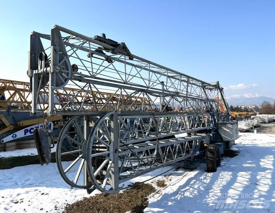 Cibin S30 Tower cranes
